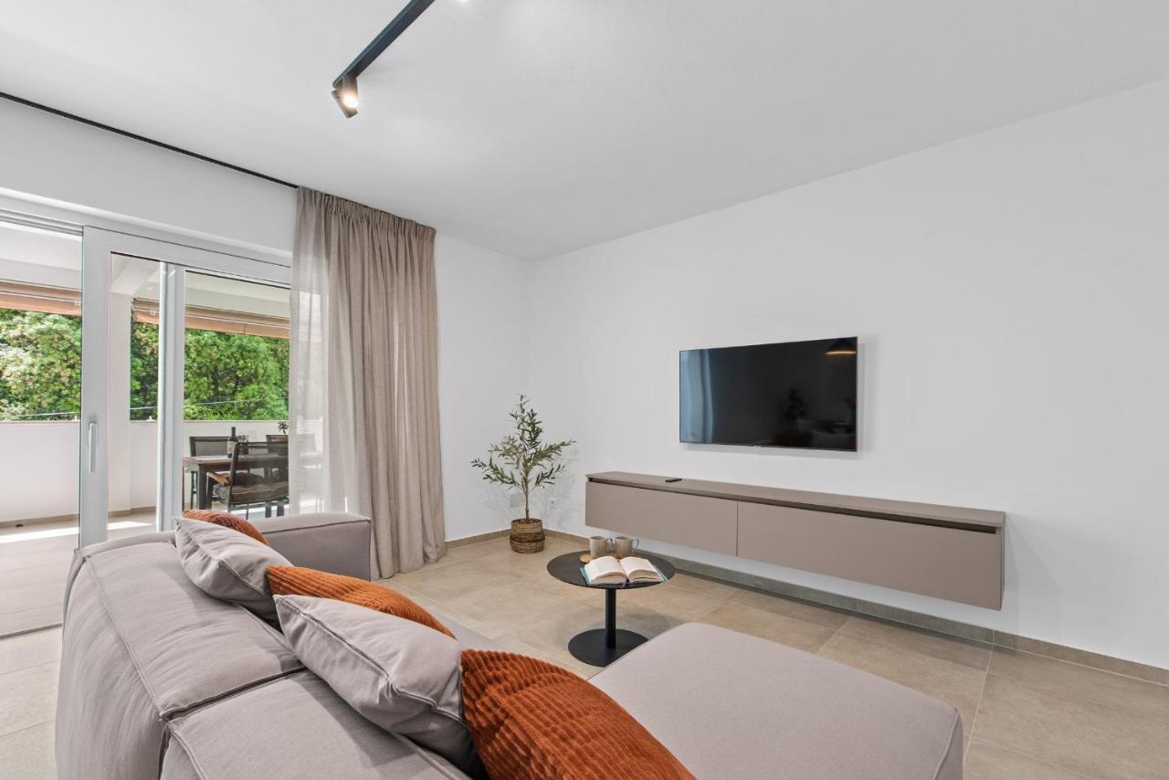 Poli Nona - Renovated In 2023 Διαμέρισμα Πόρετς Εξωτερικό φωτογραφία