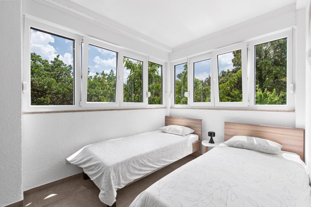 Poli Nona - Renovated In 2023 Διαμέρισμα Πόρετς Εξωτερικό φωτογραφία